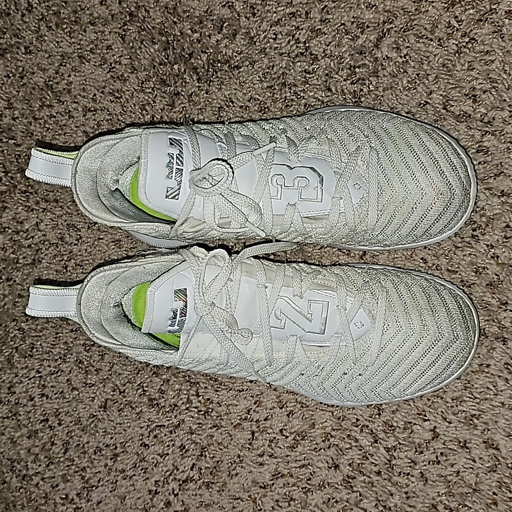 NIKELeBron 16 Buzz Lightyear Athletic Sneakers - Picture 3 of 9